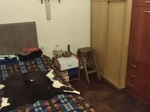 Depto Tipo Casa en Venta 50 años