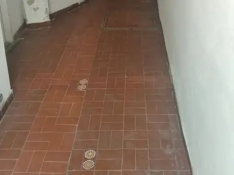 Viamonte 2700, Piso PB