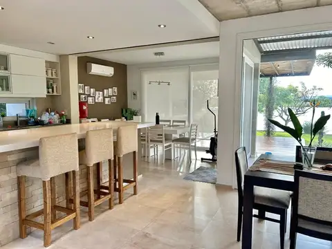 Casa en Venta en Belen De Escobar, USD 405.000