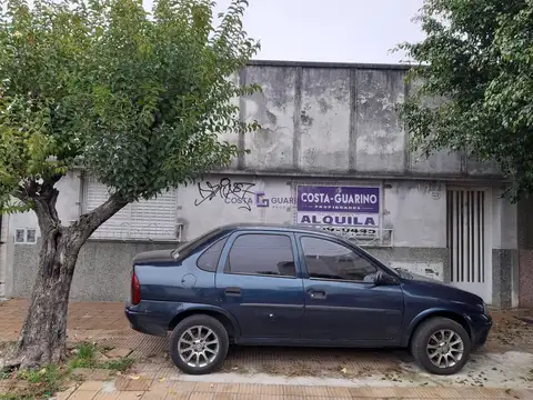 PH de 3 ambientes al frente con patio y terraza