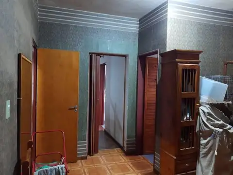 Casa 5 ambientes con 3 baños
