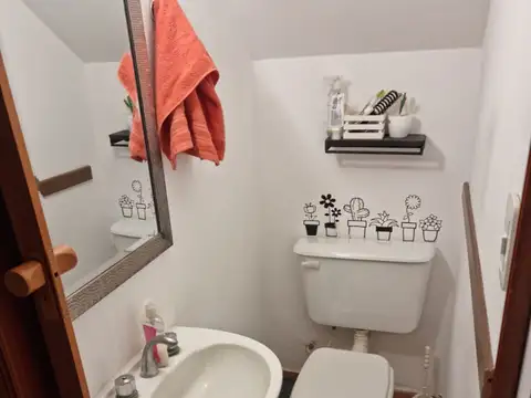 Depto Tipo Casa en Venta con 2 cocheras