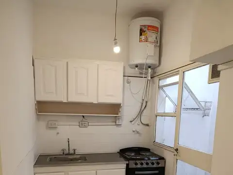 ALQUILER  2 AMB  AMPLIO EXC UBICACIÓN BAULERA