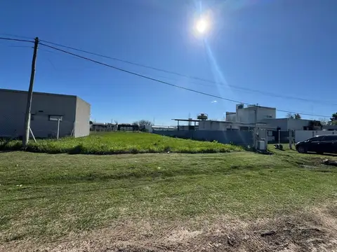 Lote venta City Bell Barrio La Chiquita 711 m2