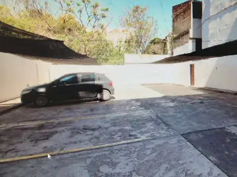 CHOCHERAS + OFICINA EN CENTRO DE SAN JUSTO