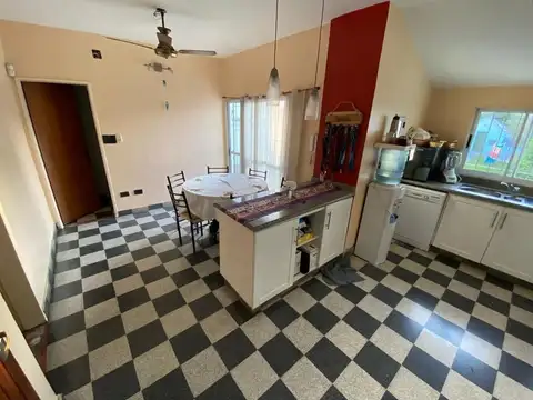 Casa en Venta en Castelar, USD 169.000