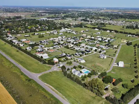 Terreno en Venta 27  mts Fondo