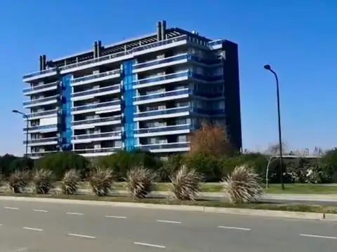 2 AMB CON BALCON A LA BAHIA + COCHERA