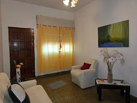 Depto Tipo Casa en Venta en Villa Ballester, USD 64.900