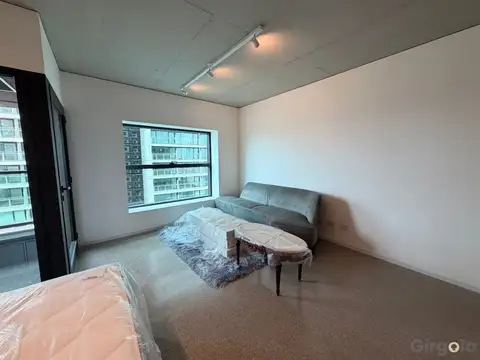 Departamento en Alquiler con 1 cochera