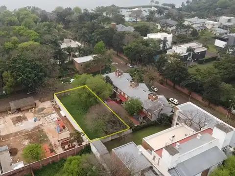 Terreno en Venta en Posadas, USD 140.000