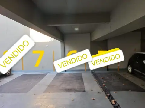 Cocheras fijas en venta. ideal inversion   - Villa Pueyrredon