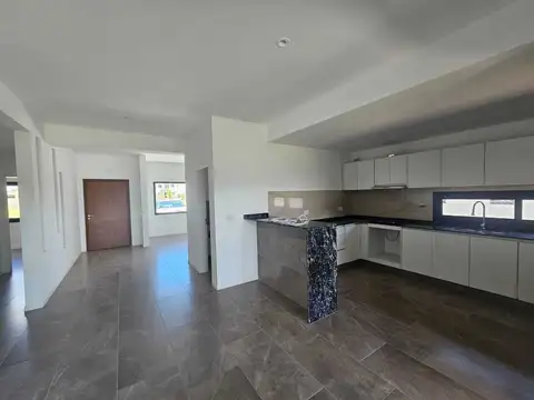 Casa en Venta en Pilar Del Este, USD 175.000