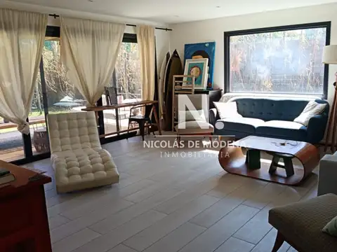 Excelente casa de Tres Dormitorios en La Barra