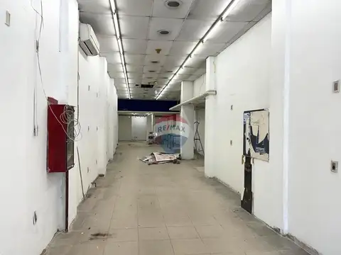 Local en Alquiler en Centro , $U 130.000