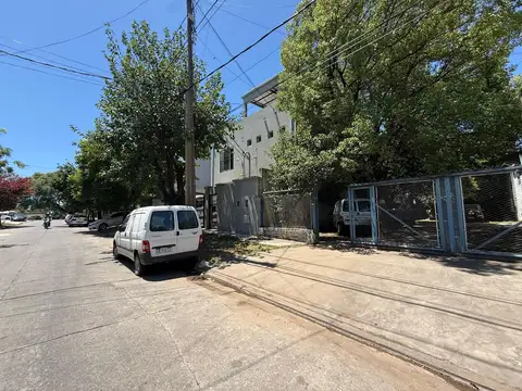 Galpon en Alquiler 39  mts Fondo