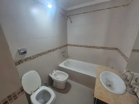 Departamento 4 ambientes con 3 baños