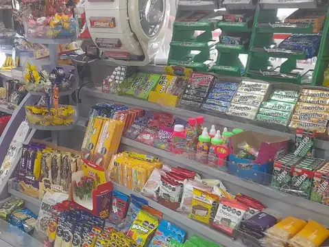 Calle 44 esquina 15 100