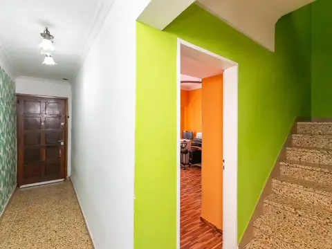 Depto Tipo Casa en Venta de 6 dormitorios