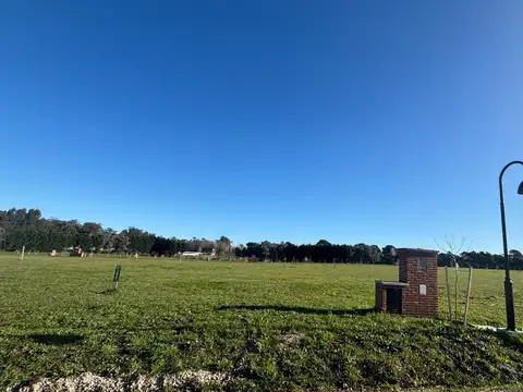 Terreno en Venta 20  mts Frente