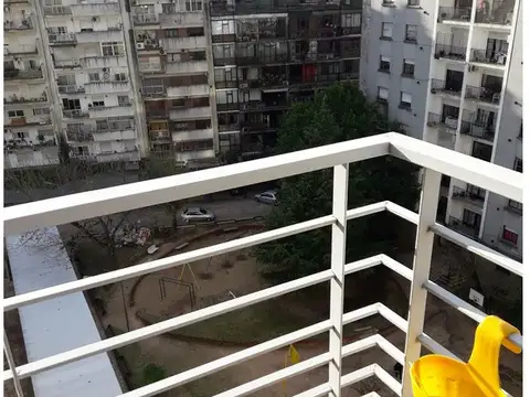 Monoambiente  en Las Cañitas piso alto