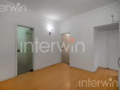 Oficina de 4 Ambientes Apto Profesional - A Reciclar - Recoleta - VENTA.