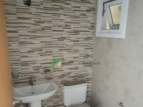 Local en Alquiler en Villa Ballester, $ 750.000