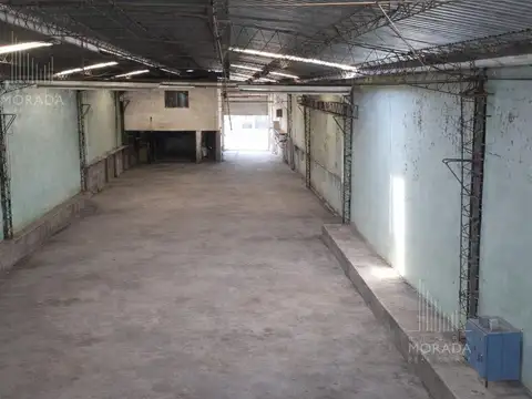Galpón de 600 metros en venta depto local