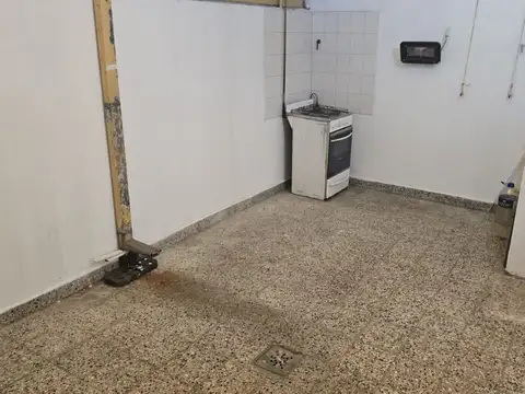 Depto Tipo Casa en Alquiler en Caseros, $ 780.000