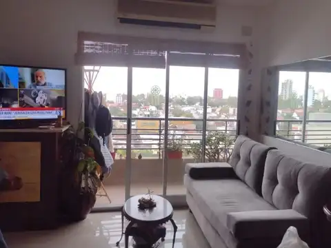 Sarmiento e/ Coronel Pringles y General Guido