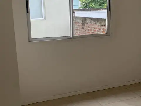 Departamento en Alquiler en San Andres, $ 450.000