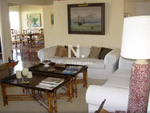 Casa en Alquiler Temporal de 4 dormitorios