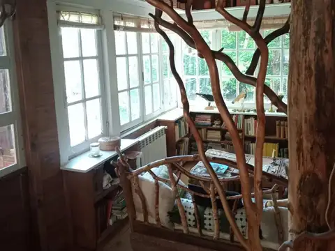 Casa 5 ambientes con 1 baño