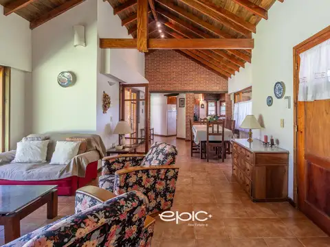 Casa en Alquiler Temporal en Pinamar, $ 3.500