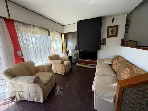 Departamento 4 ambientes con 3 baños