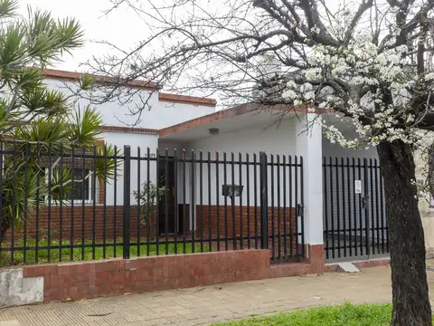 Casa en Caseros