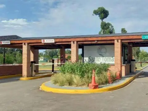 Mariano Acosta 3000, Derqui, Pilar