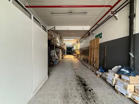 Galpon en Venta 17  mts Fondo