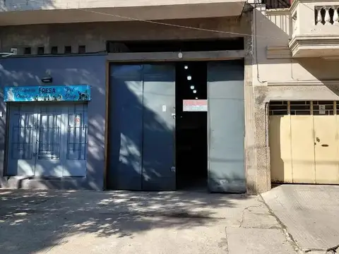 Depósito en alquiler - 1 Baño - Villa Lugano