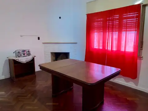 Casa en Venta en Burzaco, USD 115.000