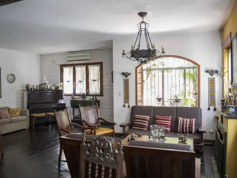 Casa en Venta en La Lucila Libertador / Rio, USD 550.000