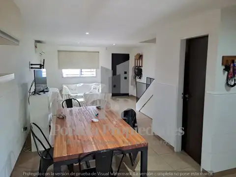 Depto Tipo Casa en Venta de 4 ambientes