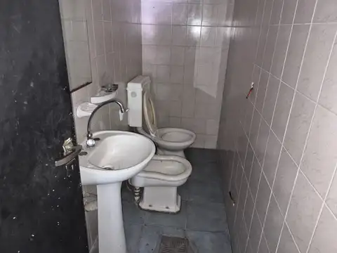 Local en Alquiler en Centro, $ 800.000