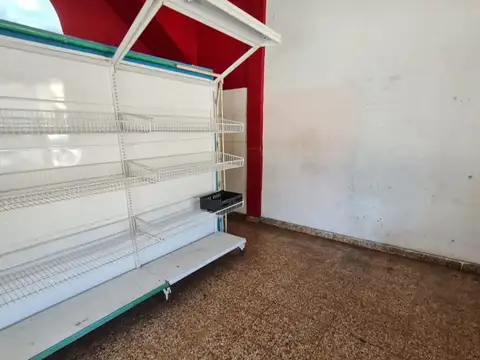 LOCAL EN OCHAVA EN VENTA EN CIUDAD MADERO, LA MATANZA