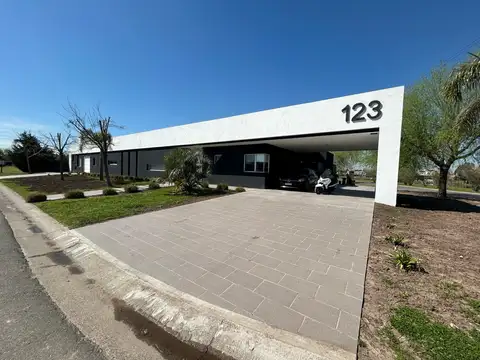 Casa en Venta de 4 dormitorios