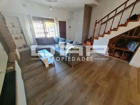 Casa en Venta en Haedo Sur, USD 305.000