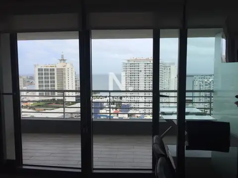 Departamento en Venta en Playa Mansa, USD 425.000