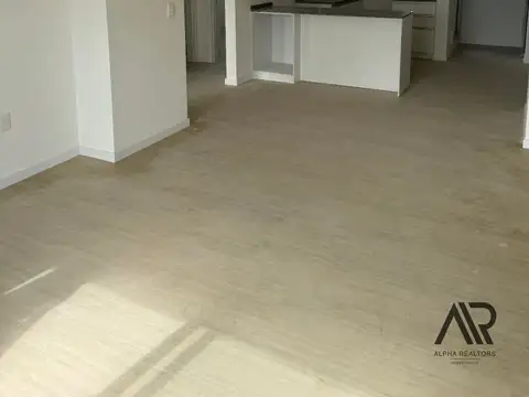 Venta Apartamento 2 Dormitorios Centro De Montevideo con balcón