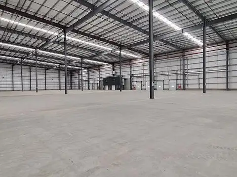 Galpon en Alquiler 83  mts Fondo