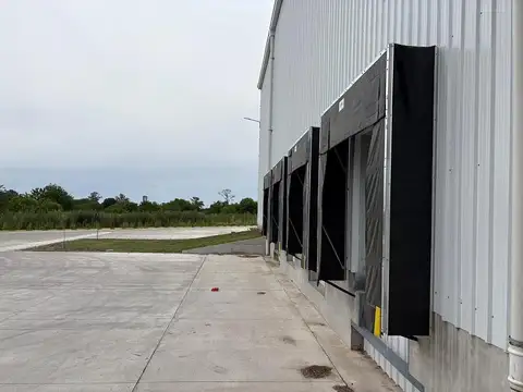 Galpon en Alquiler A Estrenar